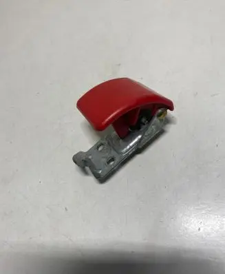 Volvo S40, V40 Engine bonnet (hood) release handle