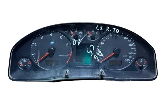 Audi A6 S6 C5 4B Speedometer (instrument cluster) 4B0920930L