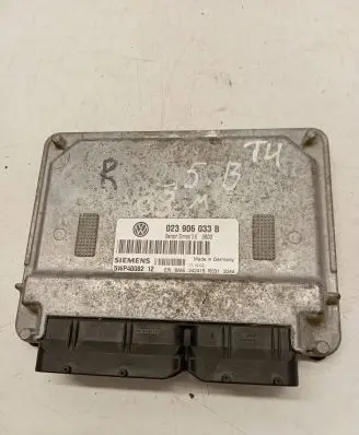 Volkswagen Transporter - Caravelle T4 Engine control unit/module 023906033B