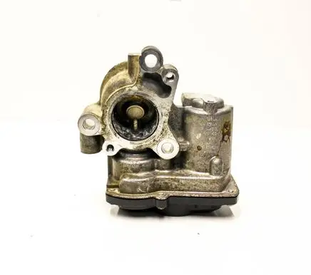 Renault Master III EGR valve 147100361R