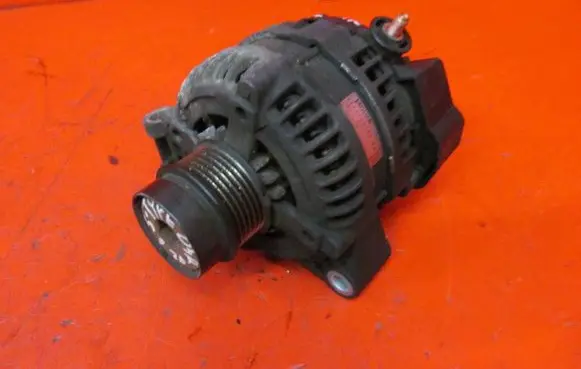 Jaguar S-Type Generator/alternator 4R8310300AB