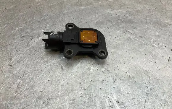 BMW 3 E92 E93 Camshaft vanos timing valve 7524879