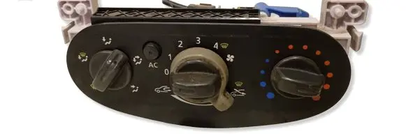 Dacia Duster Climate control unit N106278B T1001639U 110115120961