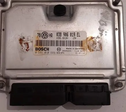 Volkswagen PASSAT B5.5 Engine control unit/module 038906019EL 28SA5044 0281010666