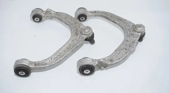 BMW X5 E70 Front upper control arm/wishbone 6776417 6776418 31126776417