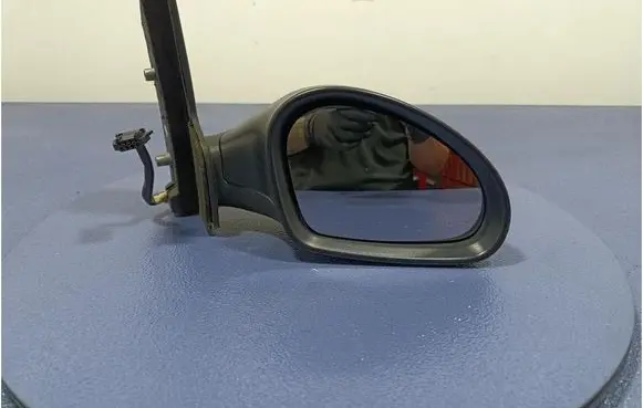 Seat Altea XL Front door electric wing mirror