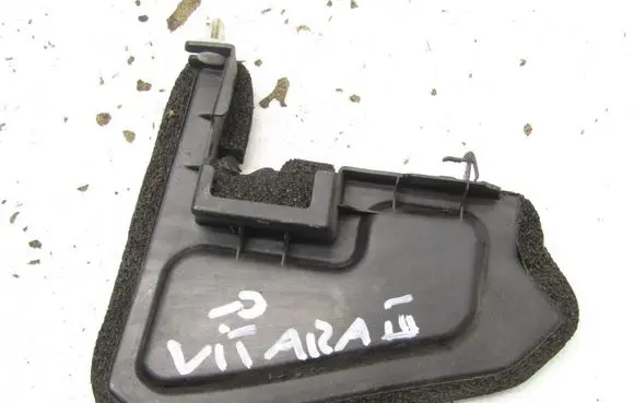 Suzuki Vitara (LY) Fender foam support/seal 7236554P0