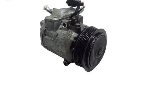 Volkswagen Polo Air conditioning (A/C) compressor (pump) 6Q0820808E-KASACJA 6Q0820808E