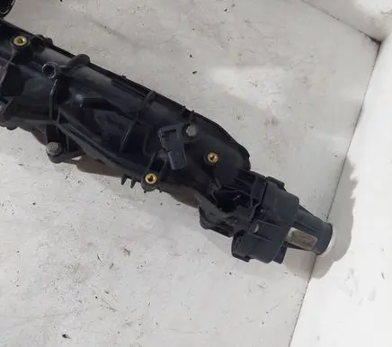 BMW 5 F10 F11 Intake manifold 780008808