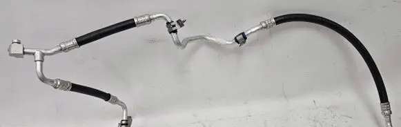 Renault Master III Air conditioning (A/C) pipe/hose 924C74901R
