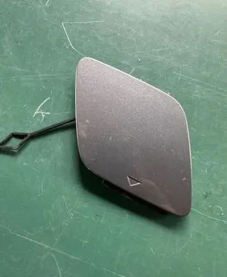 BMW 5 G30 G31 G38 Front tow hook cap/cover 51119498598 15067010