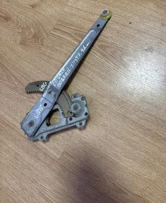 Subaru Justy Rear door manual window regulator 