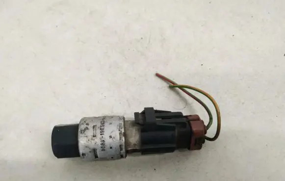 Air conditioning (A/C) expansion valve
