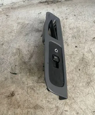 Volvo V50 Electric window control switch 30773214