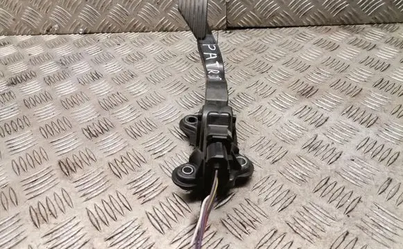 Jeep Patriot Accelerator throttle pedal