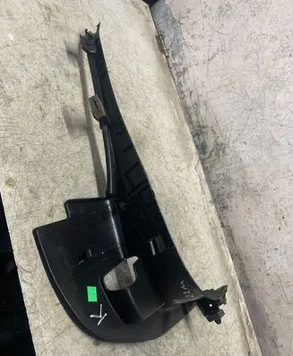 Peugeot 308 Foot area side trim 9832182980