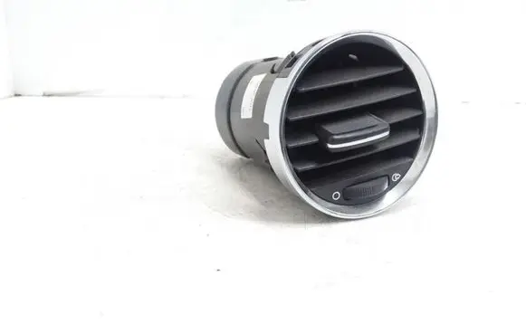 Peugeot 308 Dash center air vent grill 9658515377