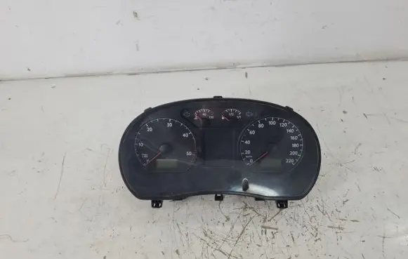 Volkswagen Polo Speedometer (instrument cluster) 6Q0920820L
