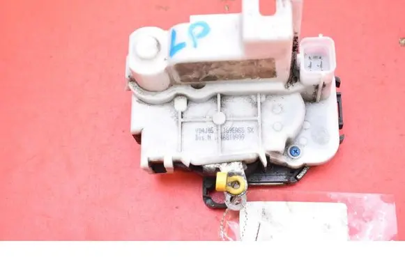 Fiat Panda 141 Front door lock 46810999