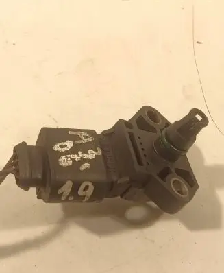 Audi A3 S3 8P Air pressure sensor 038906051B 0281002399
