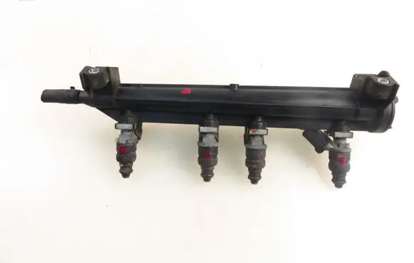 Seat Altea Fuel main line pipe 06A906031BT 06A133317AC