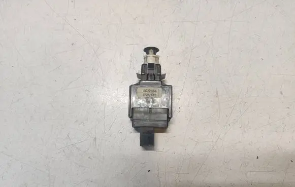 Volvo S60 Brake pedal sensor switch 8622064