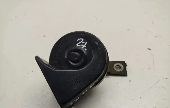 Nissan Murano Z50 Horn signal E30055306