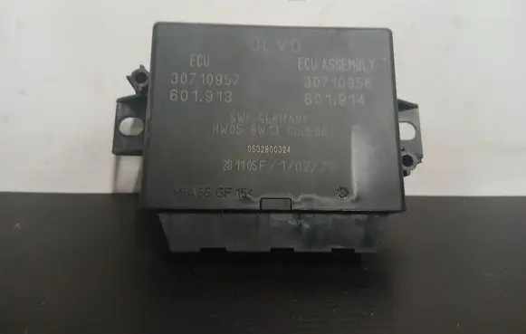 Volvo S60 Parking PDC control unit/module 30710957 601913 601914