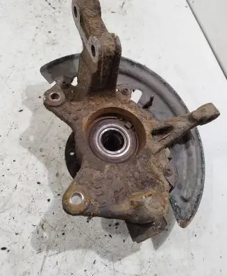 Renault Megane III Front wheel hub spindle knuckle