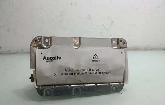 Volvo V70 Passenger airbag 31271211