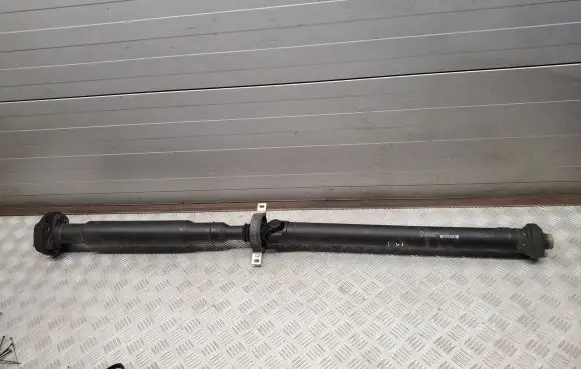 BMW X5 F15 Middle center prop shaft 7589129 758912905
