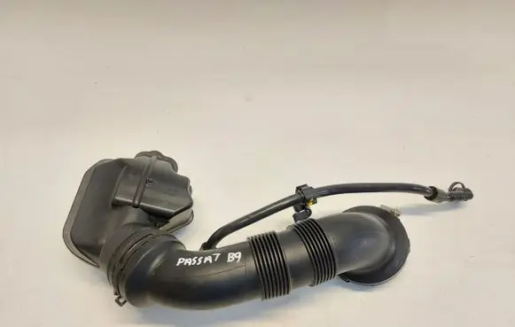 Volkswagen PASSAT B9 Air intake duct part 05E129654HJLK01