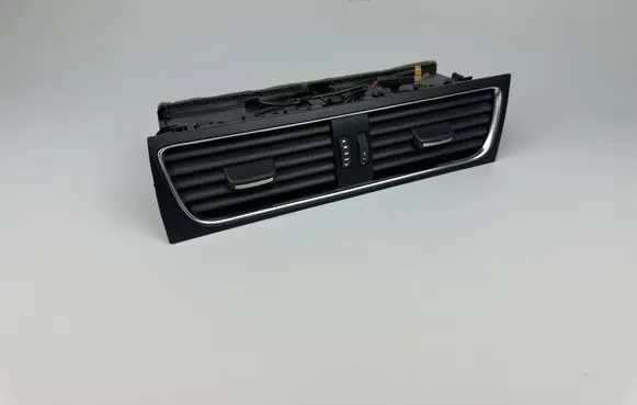 Audi A4 S4 B8 8K Dash center air vent grill 8T2820951C 8T2820951