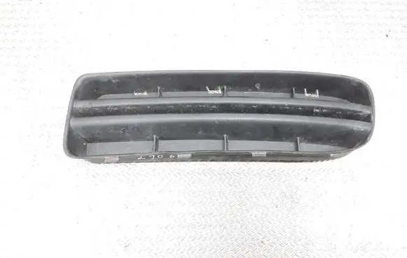 Skoda Octavia Mk1 (1U) Front bumper lower grill 1U0807367C