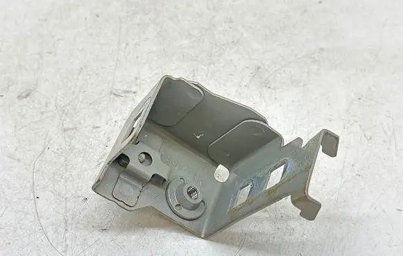 Renault Scenic IV - Grand scenic IV Fender mounting bracket 2350041R