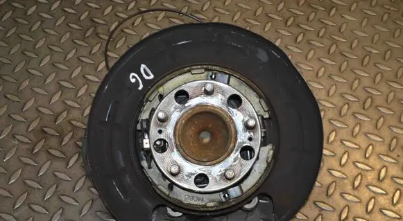 Hyundai Tucson TL Rear wheel hub