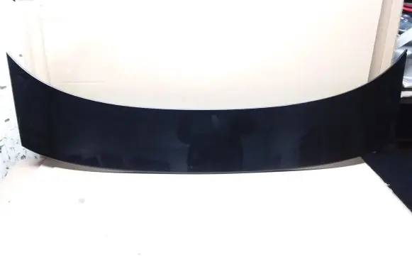 Tailgate/trunk spoiler