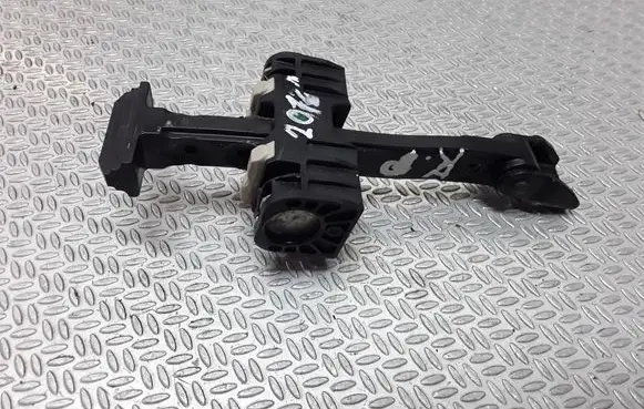 BMW 3 F30 F35 F31 Front door check strap stopper