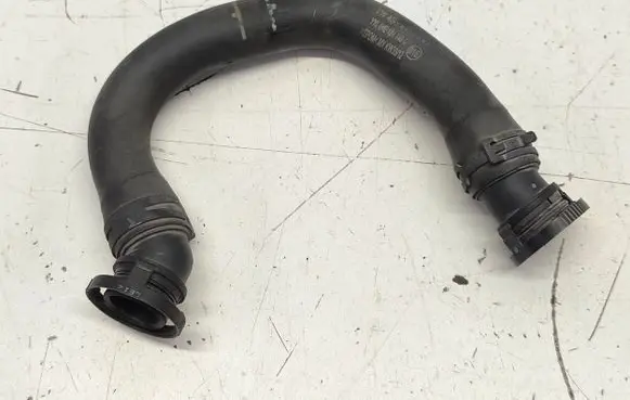 Breather/breather pipe/hose