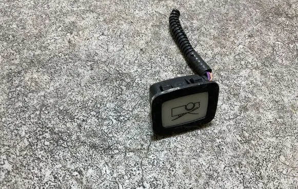 Tesla Model 3 Other switches/knobs/shifts 151618500A 30150387