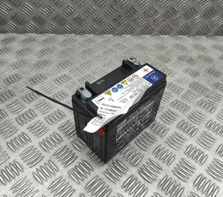 Mercedes-Benz E W213 Car battery A0009829508Q04 A0009829508