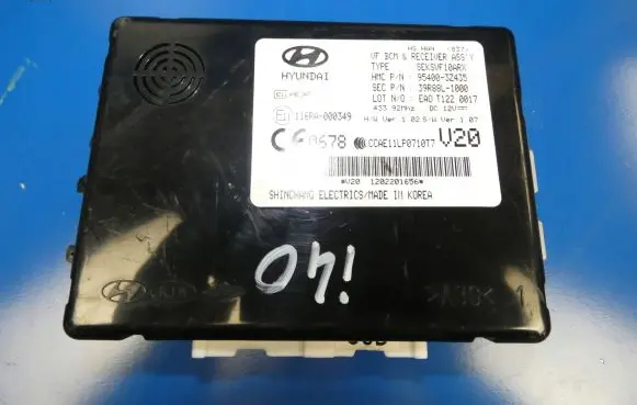 Hyundai i40 Other control units/modules 954003Z435