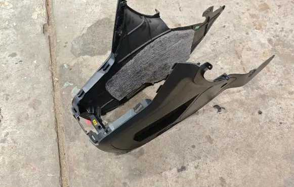 Opel Antara Center console PD052404