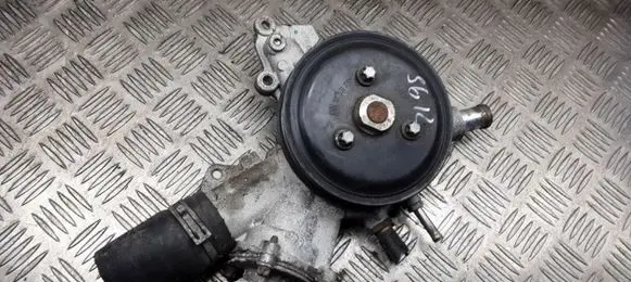 Opel Astra H Water pump 90531737