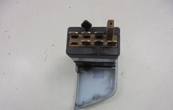 Volkswagen New Beetle Seat heating switch 1C0963564B