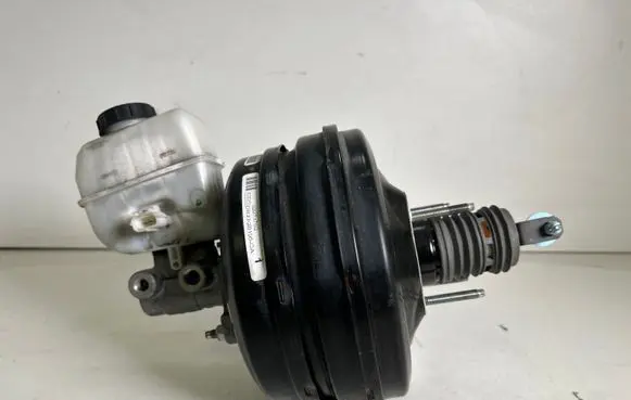Ford Mustang V Brake booster DR332B195GA