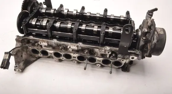 Hyundai ix35 Engine head 22111-2F700