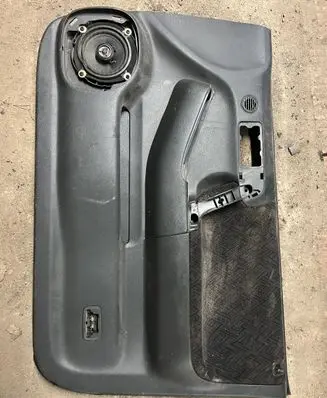 Opel Frontera B Front door card panel trim 897121251Z 897121251
