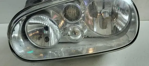 Volkswagen Golf IV Headlight/headlamp 1J1941017K