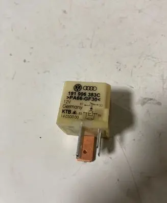 Audi TT Mk1 Other relay 191906383C 14050000 PA66GF30